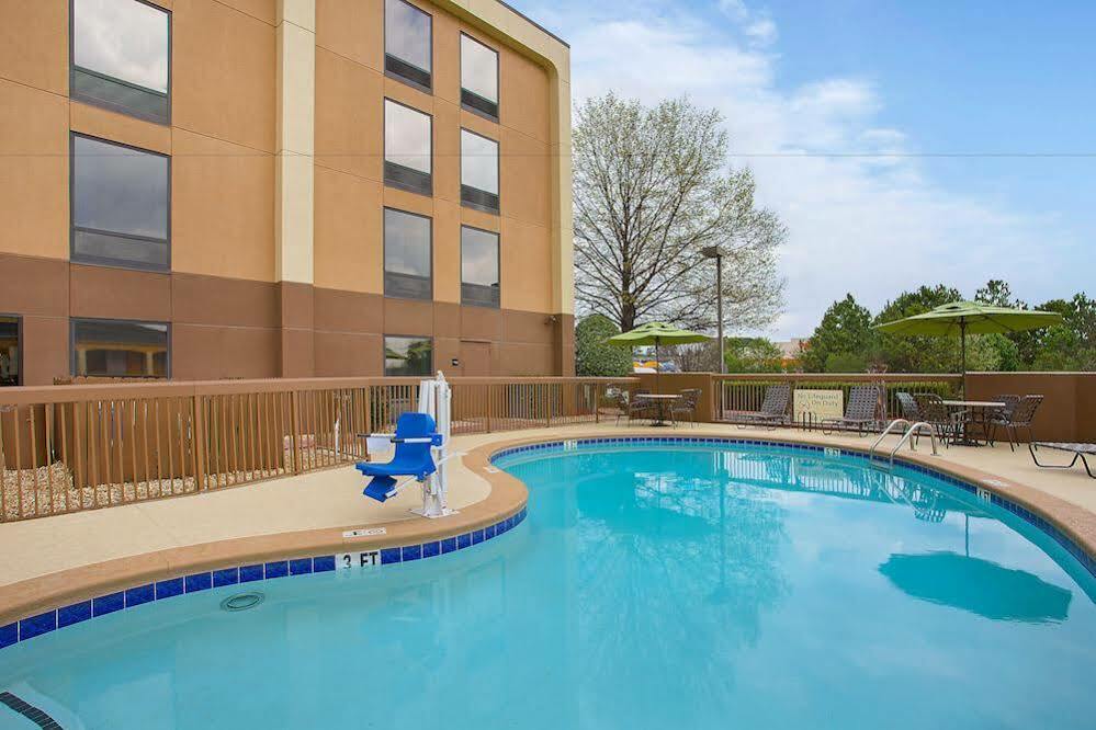 Hampton Inn Conyers Ngoại thất bức ảnh